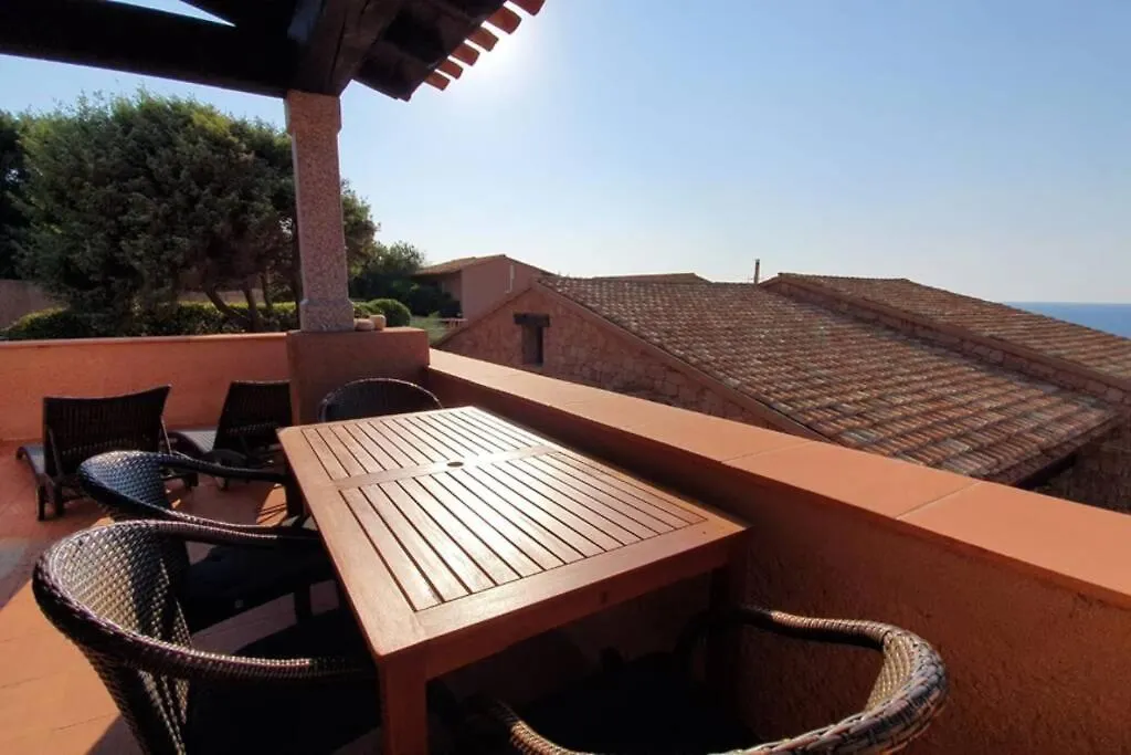 2-Bedroomed Modern Apartment With Seaview Costa Paradiso