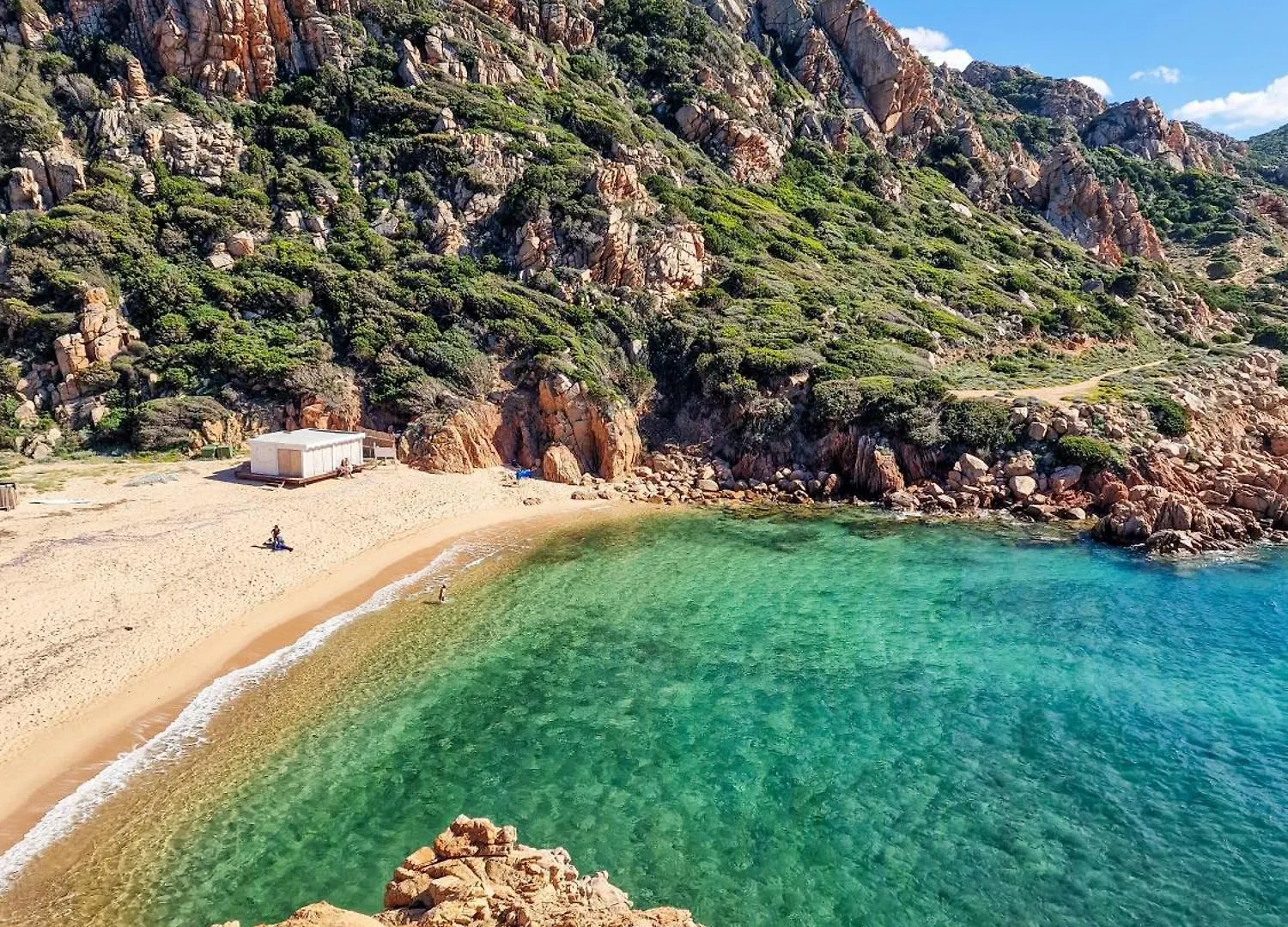 2-Bedroomed Modern Apartment With Seaview Costa Paradiso